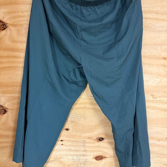 Old Navy Stretchtech Active Wide leg pants - Picture 3 of 5
